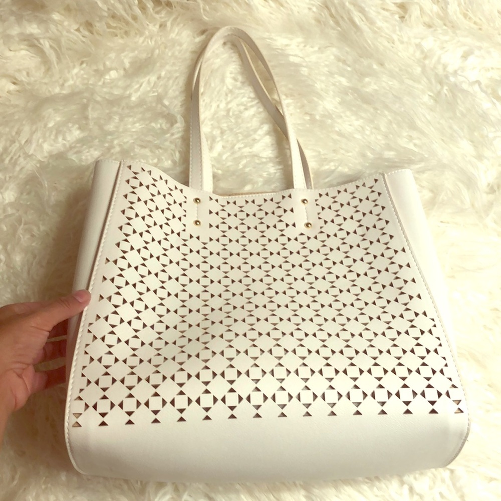 Ann Taylor white New large shoulder bag